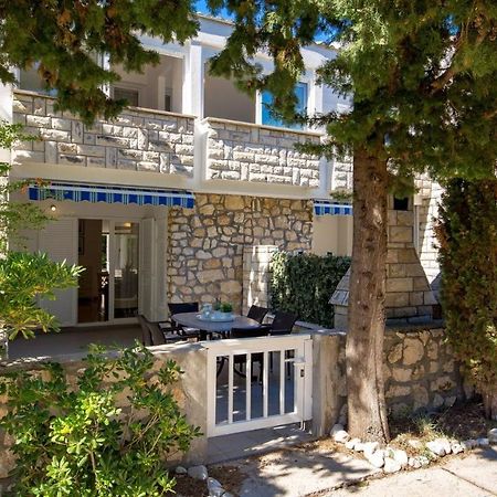 Rona Apartment Flower 1 And Flower 2 Новаля Екстериор снимка